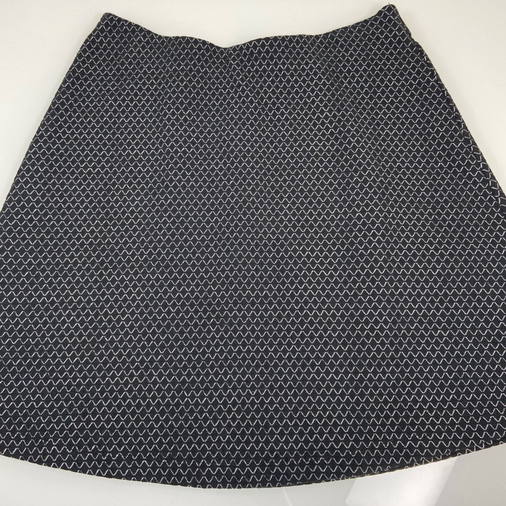 Loft‎ Womens Small Skirt A-Line Black White Geometric Career Casual Knee Length